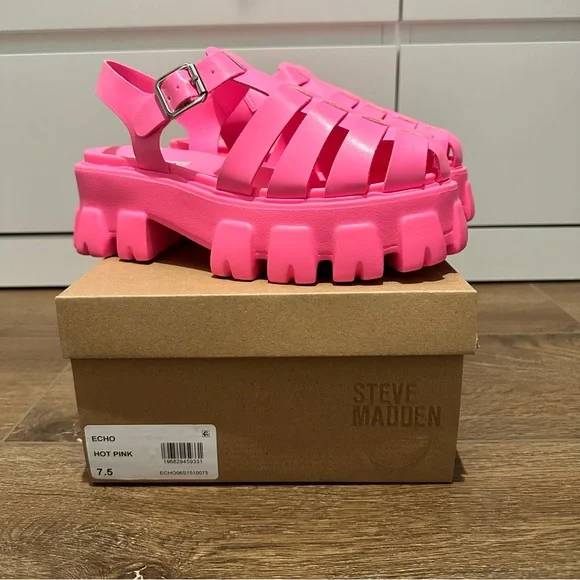 NWT Steve Madden Echo Hot Pink 7.5 - Picture 2 of 5